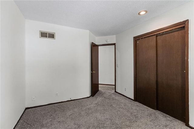 10245 Haskins Street, Overland Park, KS 66215