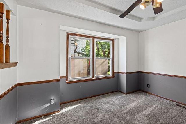 10245 Haskins Street, Overland Park, KS 66215