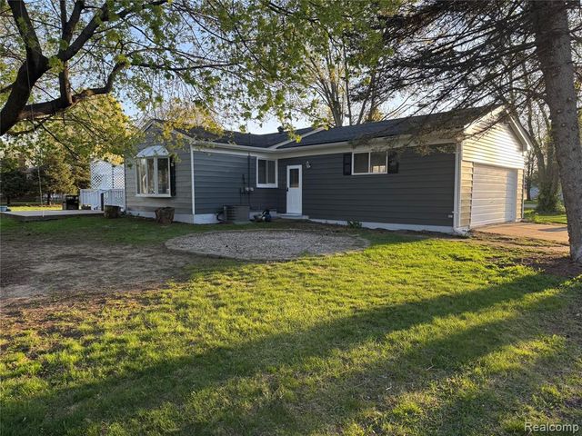 2515 Melvin Avenue, Rochester Hills, MI 48307