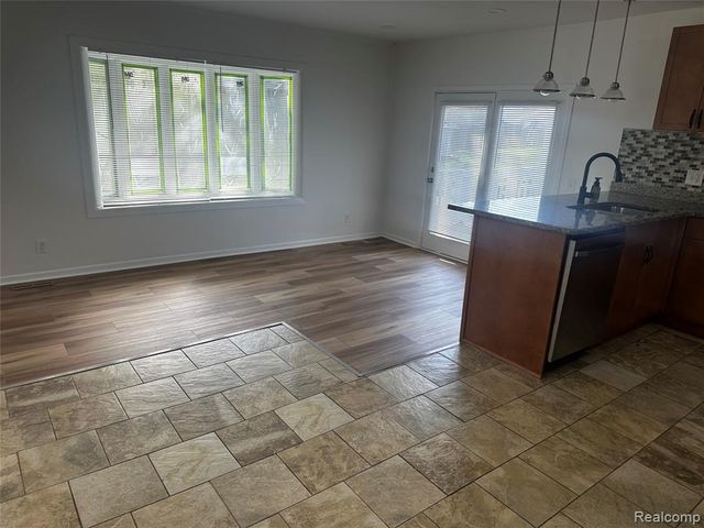 2515 Melvin Avenue, Rochester Hills, MI 48307