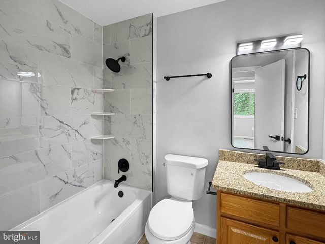 18724 PAPRIKA CT, Germantown, MD 20874