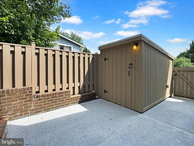 18724 PAPRIKA CT, Germantown, MD 20874