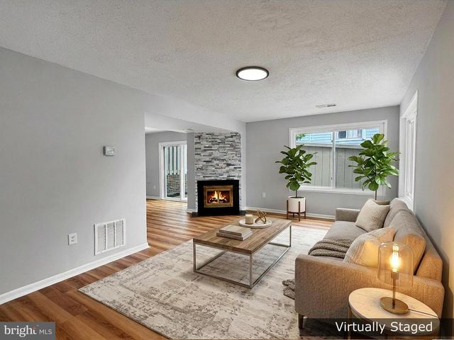 18724 PAPRIKA CT, Germantown, MD 20874