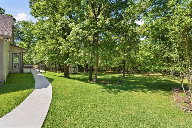 9021 Water Crest Ct Court, Montgomery, TX 77316