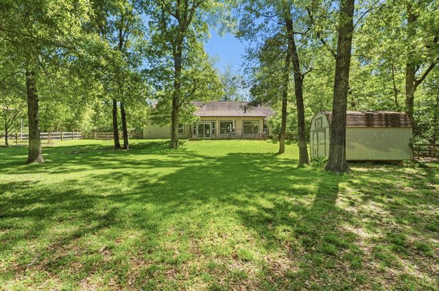 9021 Water Crest Ct Court, Montgomery, TX 77316