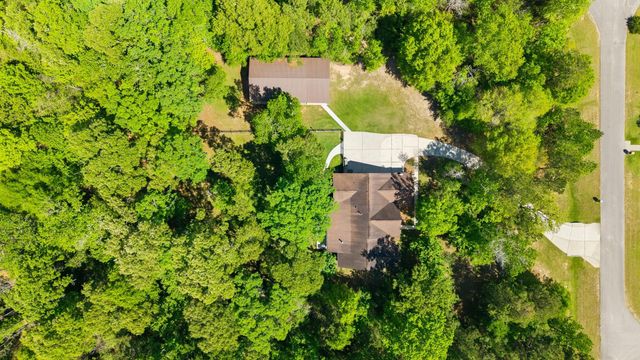 9021 Water Crest Ct Court, Montgomery, TX 77316