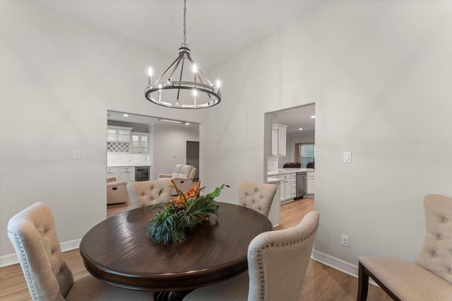 9021 Water Crest Ct Court, Montgomery, TX 77316