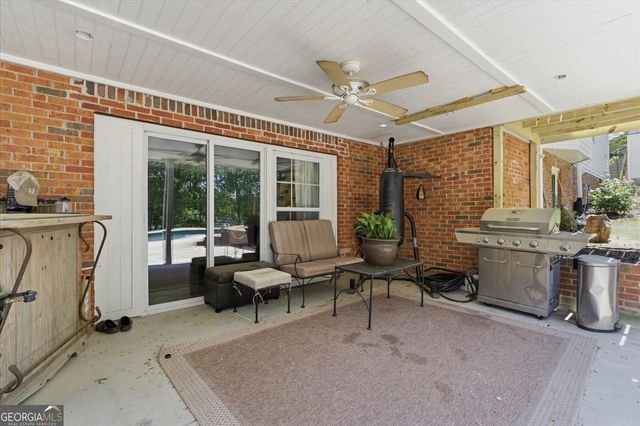 3685 High Green Drive, Marietta, GA 30068