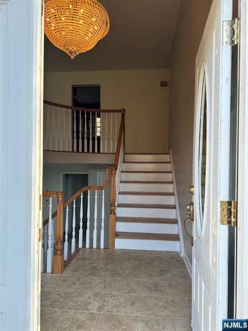 718 Spring Avenue, Ridgewood, NJ 07450