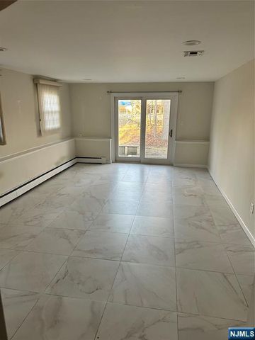 718 Spring Avenue, Ridgewood, NJ 07450