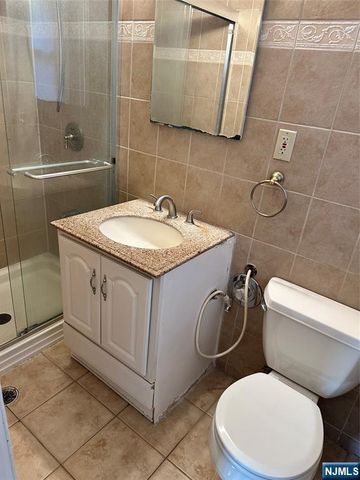 718 Spring Avenue, Ridgewood, NJ 07450