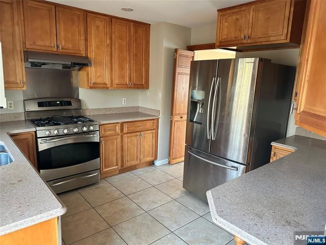 718 Spring Avenue, Ridgewood, NJ 07450