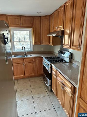 718 Spring Avenue, Ridgewood, NJ 07450