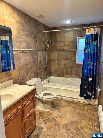 718 Spring Avenue, Ridgewood, NJ 07450