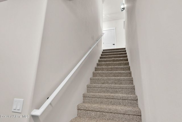 20646 N BOMBASTIC ST, Rathdrum, ID 83858