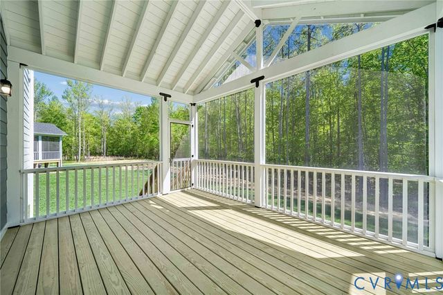 4136 Tuckmar Pond Dr, Moseley, VA 23120