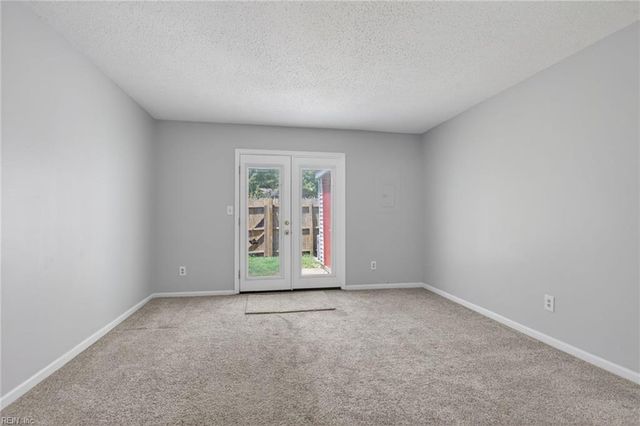 1188 Hillock XING, Virginia Beach, VA 23455