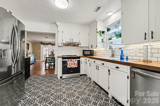 613 Salisbury Street, China Grove, NC 28023