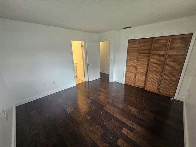 26 LAKE COURT LOOP, Ocala, FL 34472