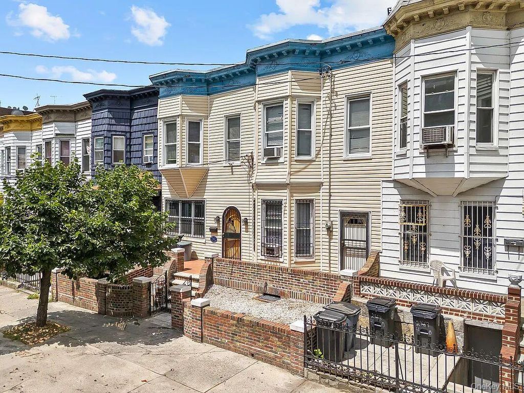 2459 Hoffman Street, Bronx, NY 10458 — exterior