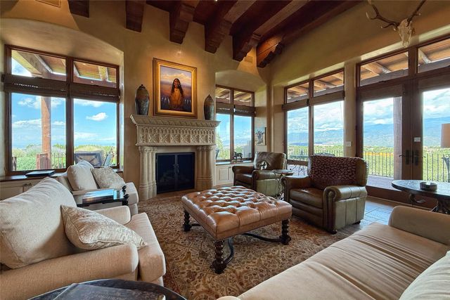 46 Polaris Road, Santa Fe, NM 87506