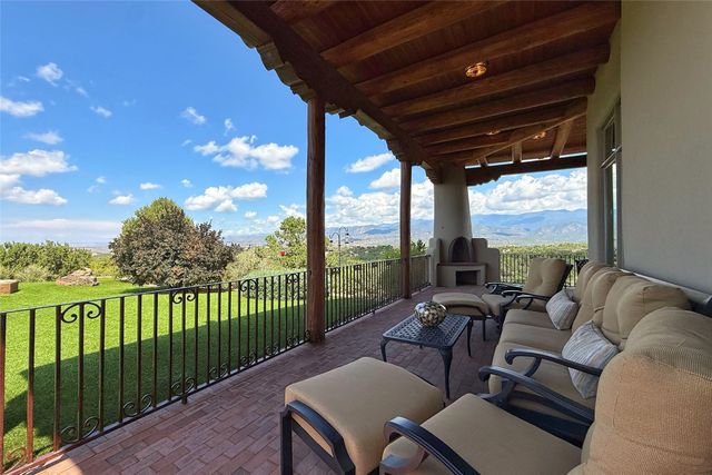 46 Polaris Road, Santa Fe, NM 87506