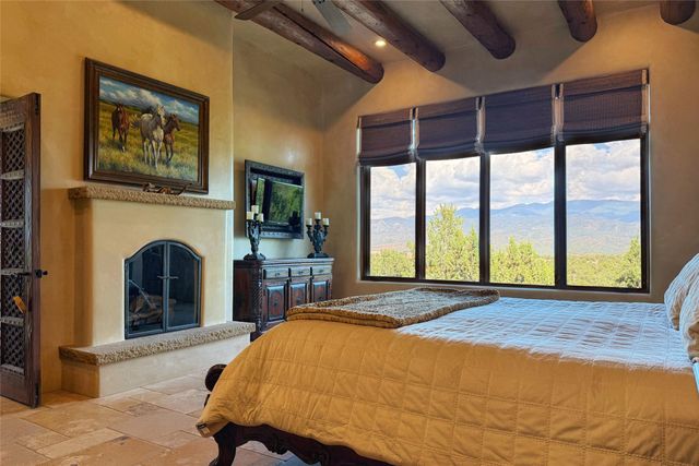 46 Polaris Road, Santa Fe, NM 87506