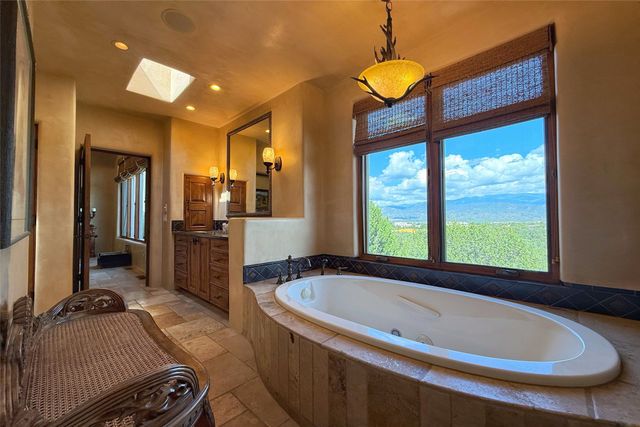 46 Polaris Road, Santa Fe, NM 87506