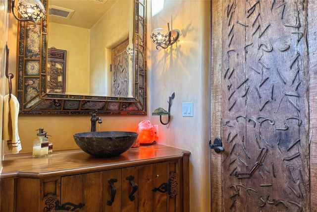 46 Polaris Road, Santa Fe, NM 87506