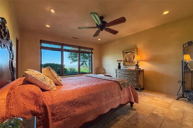 46 Polaris Road, Santa Fe, NM 87506