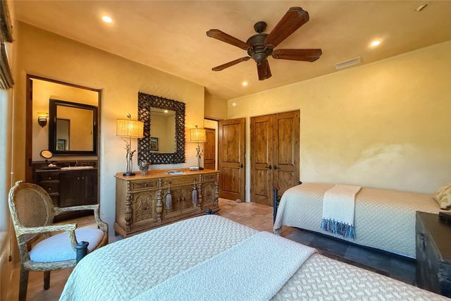 46 Polaris Road, Santa Fe, NM 87506