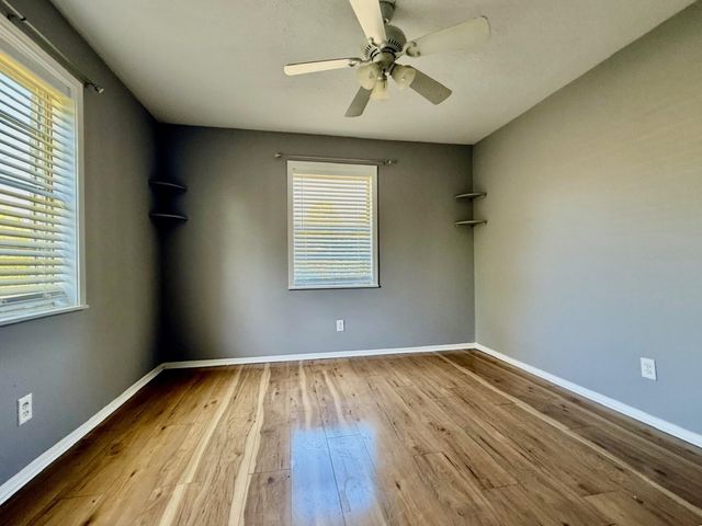 1525 Duncan Dr., Henderson, TX 75654
