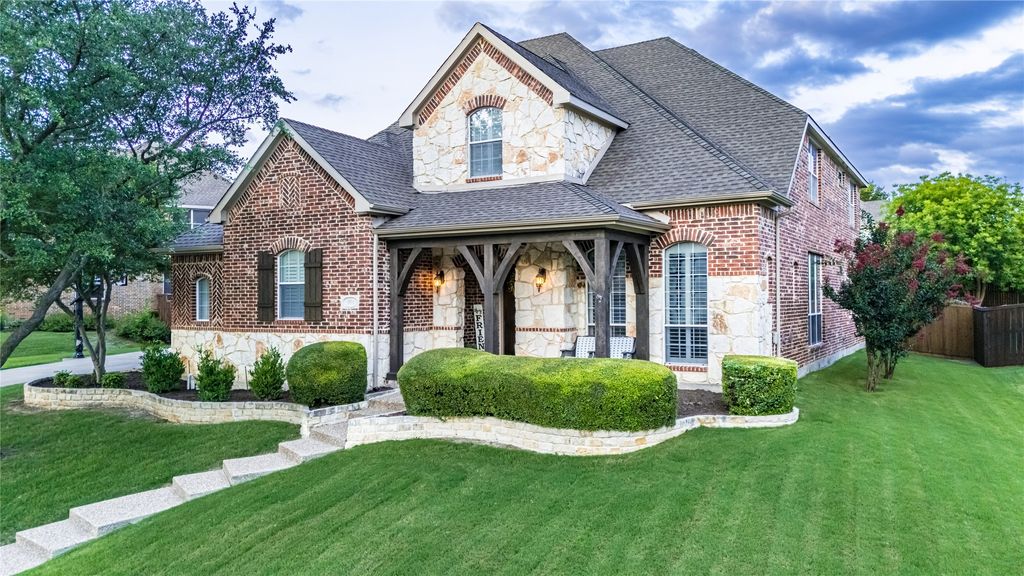 901 Woodcliff Drive, Mckinney, TX 75072