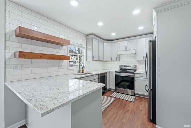 3501 W Wheatfield Lane, Muncie, IN 47304