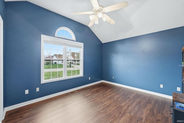 3501 W Wheatfield Lane, Muncie, IN 47304
