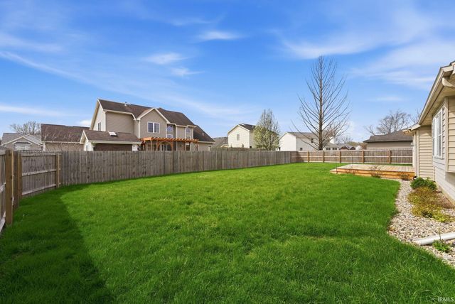 3501 W Wheatfield Lane, Muncie, IN 47304