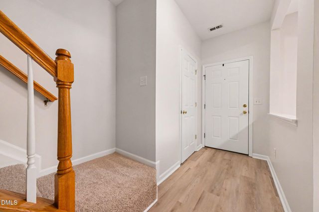 29 Edgebrook Circle, Durham, NC 27703