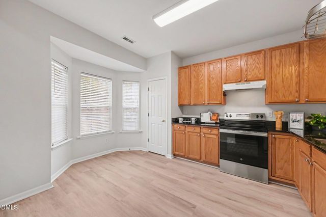 29 Edgebrook Circle, Durham, NC 27703