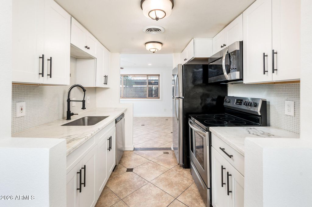 7126 N 19TH Avenue 192, Phoenix, AZ 85021 — exterior