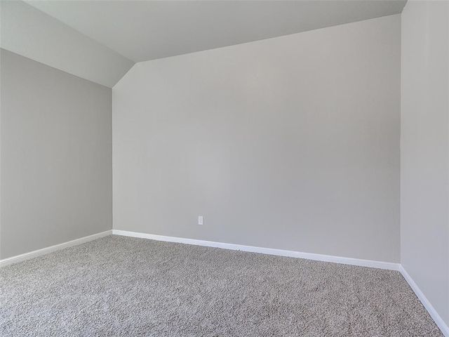 8681 Oak Tree Circle, Edmond, OK 73025