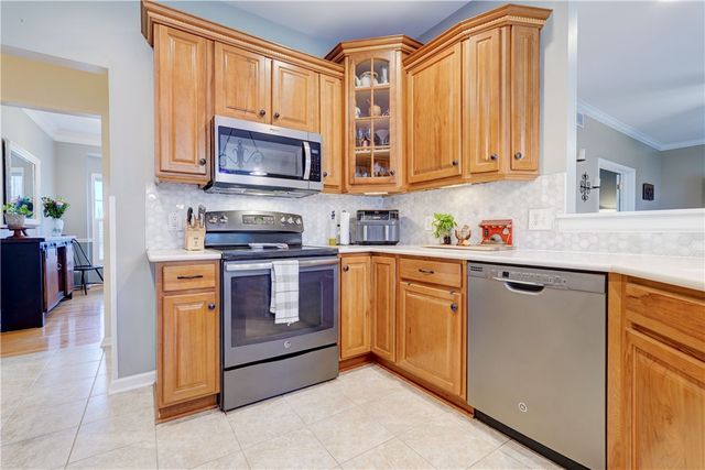 109 Whistlers Cove Lane, Greece, NY 14612