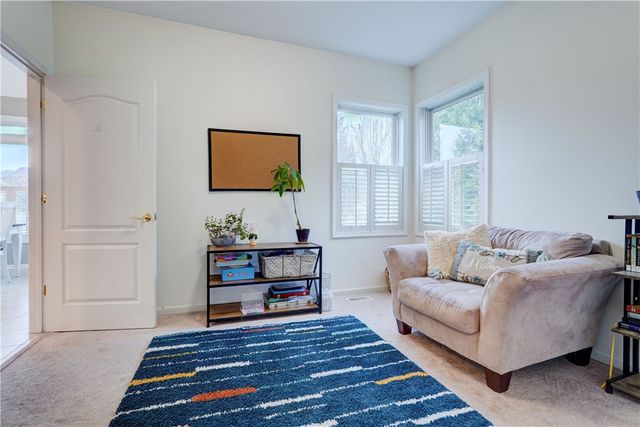 109 Whistlers Cove Lane, Greece, NY 14612