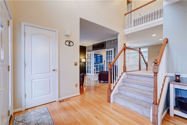 109 Whistlers Cove Lane, Greece, NY 14612