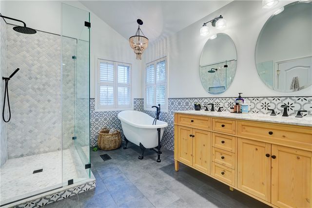 109 Whistlers Cove Lane, Greece, NY 14612