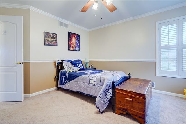 109 Whistlers Cove Lane, Greece, NY 14612