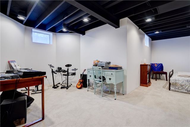 109 Whistlers Cove Lane, Greece, NY 14612