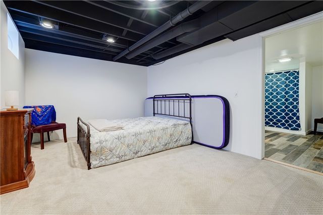 109 Whistlers Cove Lane, Greece, NY 14612