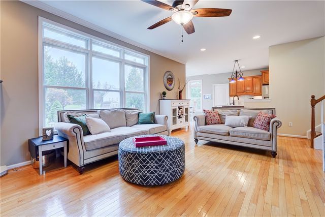 109 Whistlers Cove Lane, Greece, NY 14612