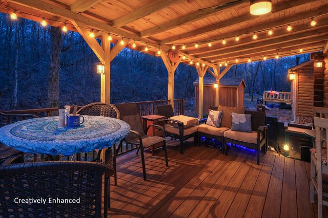 814 Peace In Valley Road, Blue Eye, MO 65611