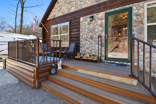 814 Peace In Valley Road, Blue Eye, MO 65611